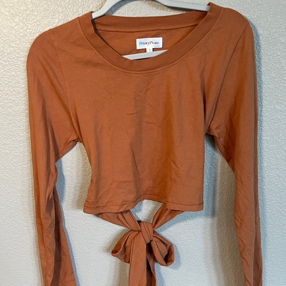 Privacy Please Women's Warm Brown Tie-Front Crop Top